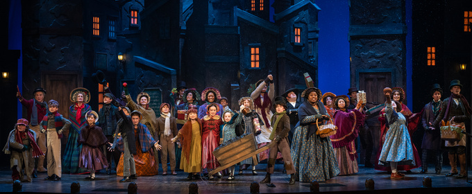 Review: A CHRISTMAS CAROL at Pabst Theater