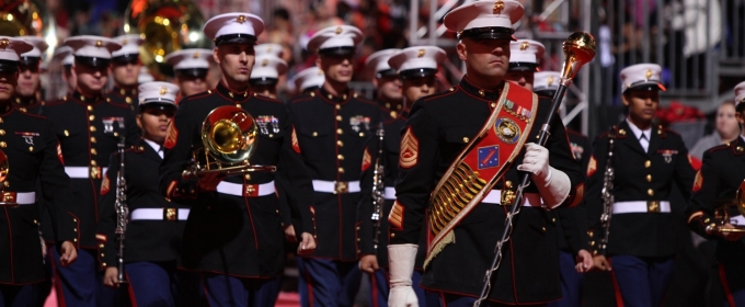 THE HOLLYWOOD CHRISTMAS PARADE Grandstand Bleacher Seats Now On Sale