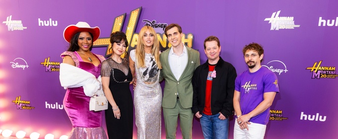 Photos: Miley Cyrus Reunites with HANNAH MONTANA Stars at 20th Anniversary Special Premiere