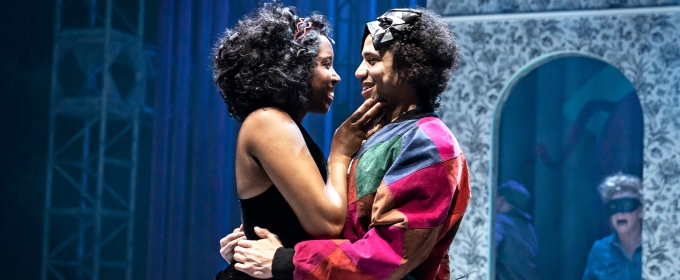 Photos: First Look at SHORT SHAKESPEARE! ROMEO AND JULIET at Chicago Shakespeare Theater