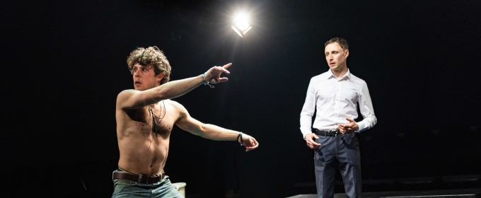 Photos: First Look at LEAVES OF GLASS at Park Theatre Photos