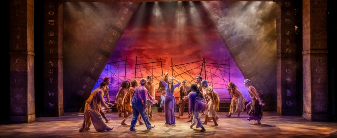 Global Roundup 10/25 - Adam Pascal in THE MUSIC MAN, CHESS in Japan and More! Image