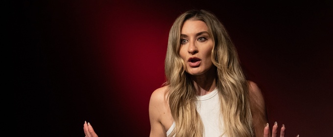 Interview: Nicole Travolta Talks Shopping Addiction in New Show at SoHo Playhouse