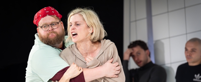 Review: PEOPLE, PLACES & THINGS, Trafalgar Theatre