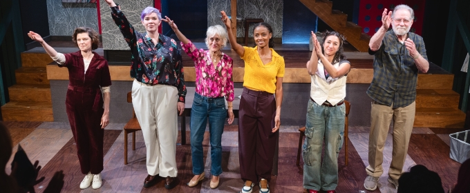 Photos: DIRTY LAUNDRY Opens at WP Theater