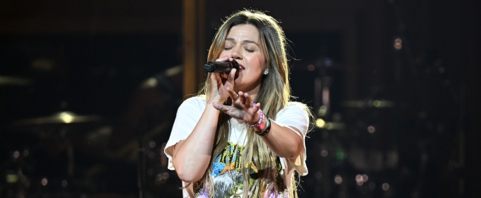 Kelly Clarkson Postpones August Las Vegas Residency Dates