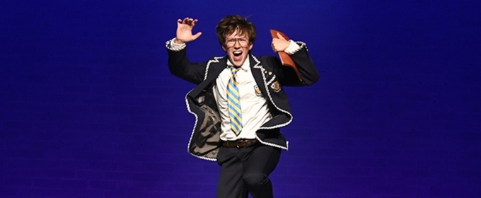 Global Roundup 9/27 - ALMOST FAMOUS, Rob McClure As MRS. DOUBTFIRE, and More! Image