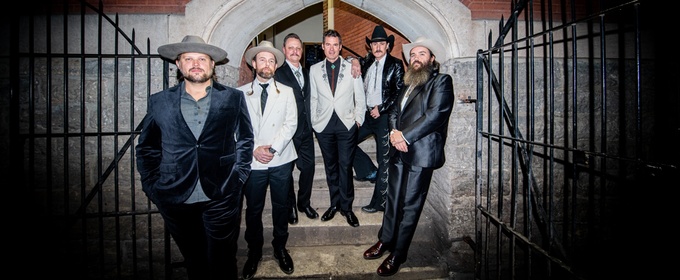 Old Crow Medicine Show to Embark on Intimate Concert Tour