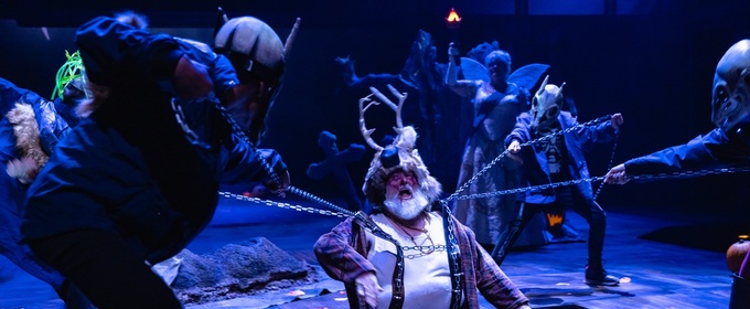 Photos: THE MERRY WIVES OF WINDSOR At Chicago Shakespeare