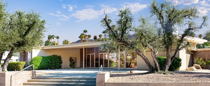 Previews: WEST SIDE STORY at Dezart Performs