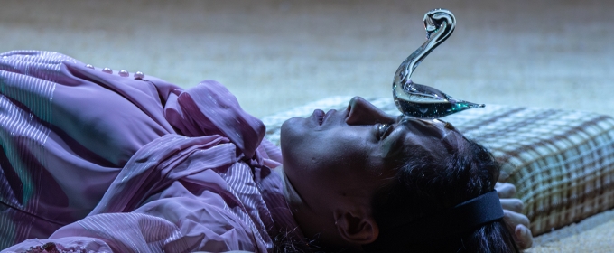 Review: THE GLASS MENAGERIE at the Baxter Theatre Centre Is Haunting, Fantastical and Poignant