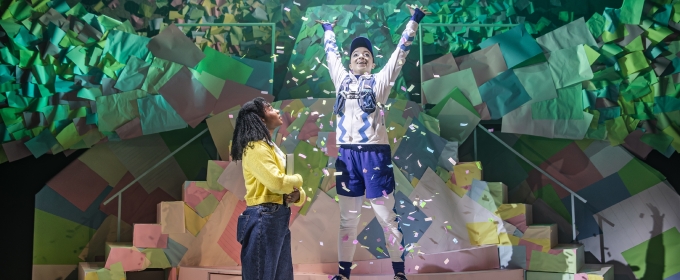 Photos: FLY MORE THAN YOU FALL at Southwark Playhouse Elephant