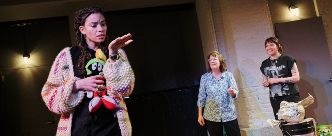 Photos: First Look At REVOLUTION At The Flea Theatre Siggy Space