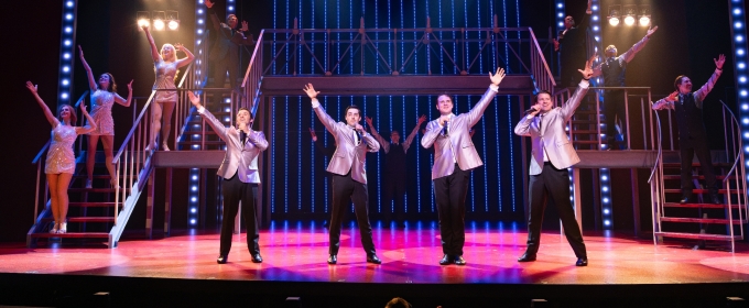 Exclusive Photos: JERSEY BOYS at Walnut Street Theatre