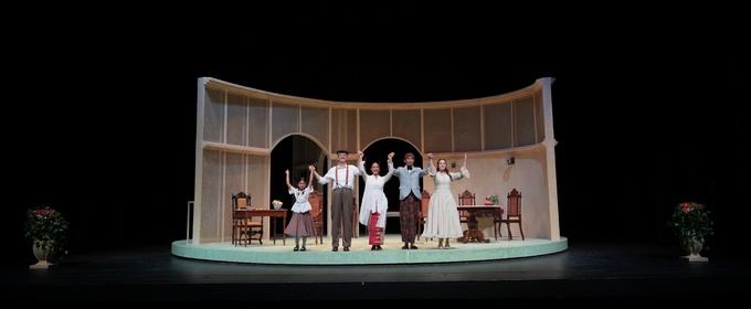 REVIEW: BUNGA PENUTUP ABAD brings Pramoedya’s World to the Stage