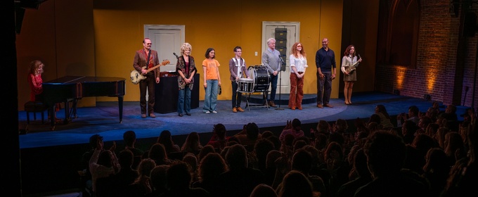 Photos: LET'S LOVE! Starring Aubrey Plaza and More Opens at Atlantic Theater Company Photo