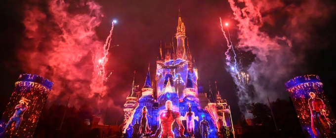 Review : TOKYO DISNEYLAND'S NEW NIGHTTIME ENTERTAINMENT 'REACH FOR THE STARS'