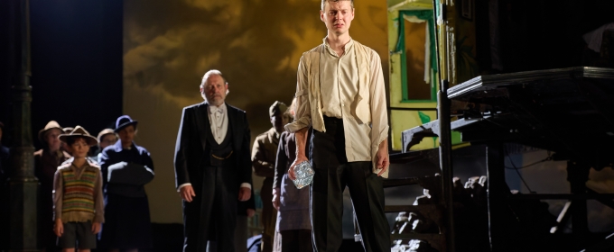 Photos: AN INSPECTOR CALLS is Now on UK Tour