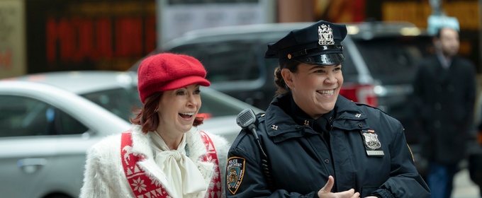 Video: Watch a Theater-Themed Clip From the New Holiday Episode of ELSBETH