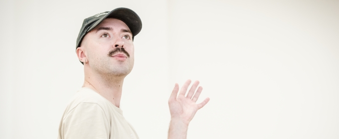 Photos: Rob Madge in Rehearsal For BUYER & CELLAR