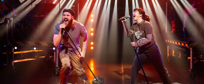 Review: SAFETY NOT GUARANTEED at Signature Theatre