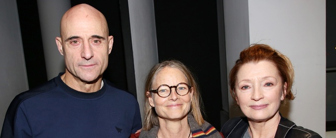 Photos: Jodie Foster Visits OEDIPUS Starring Mark Strong and Lesley Manville Photo