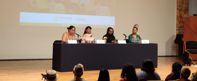 Yolanda Matías, Aleida Violeta Vázquez Y Karloz Atl Comparten Poesía En Lenguas Originarias En El Palacio De Bellas Artes
