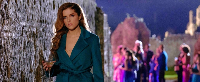 Photos/Video: Anna Kendrick, Andrew Rannells, & More in ANOTHER SIMPLE FAVOR First-Look