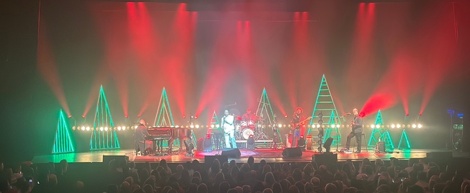 Review: LESLIE ODOM JR. - THE CHRISTMAS TOUR at Fox Cities Performing Arts Center