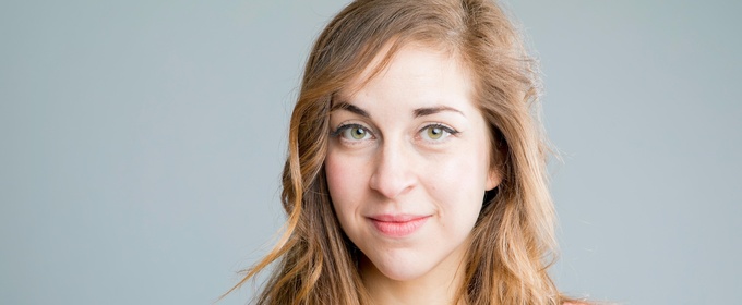 Irina Arenas: A Spanish Solo Artist Redefining Queer Theater, Micro-Musicals, and Political Performance on Both Sides of the Atlantic