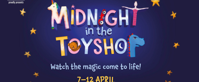 Cast Set for MIDNIGHT IN THE TOYSHOP at St Martin's Theatre