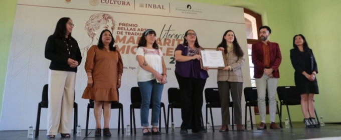 Reciben Lucrecia Orensanz Y Mario Murgia El Premio Bellas Artes De Traducción Literaria Margarita Michelena 2023