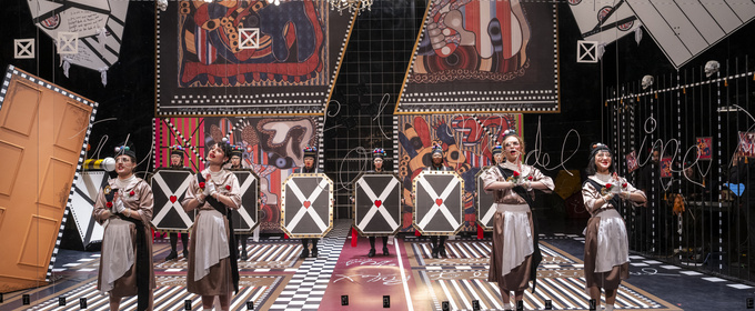 Review: The Gordon-Foreman WHAT TO WEAR is Totally Wonderful at Prototype in BAM's Harvey