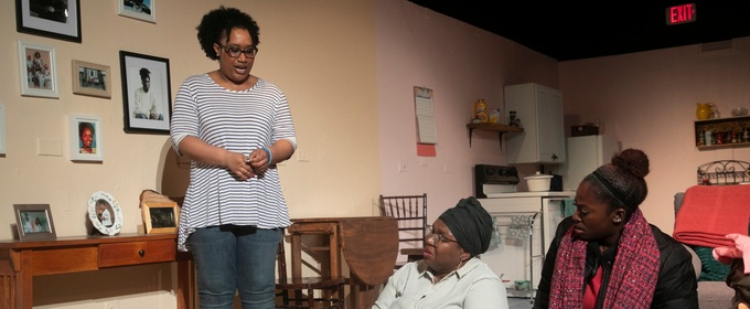 Review: HER PORTMANTEAU at Strand Theater Company