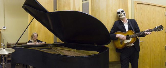 Bees Deluxe to Perform at Jamey's House of Music in January. 