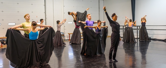 Previews: BALLET UNBOUND at EJ Thomas Hall