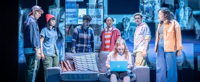 Photos: Further Look at DEAR EVAN HANSEN UK Tour