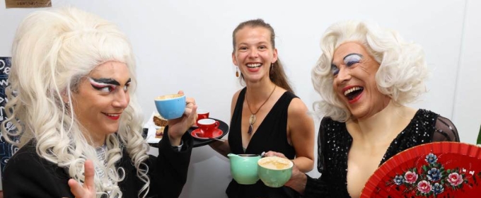 Deaf Gay Drag Queens Come to Edinburgh