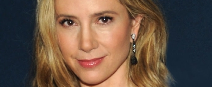 Mira Sorvino Will Join the Cast of CHICAGO Next Month