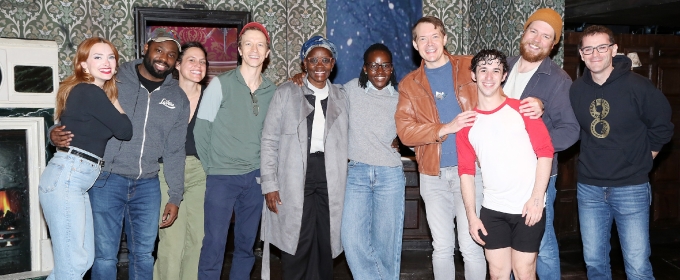 Photos: Lupita Nyong'o Visits THE PLAY THAT GOES WRONG