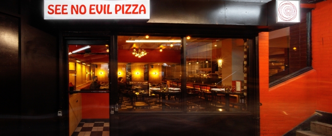 Review: SEE NO EVIL PIZZA in Times Square-Fantastic