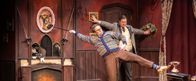 Review: THE PLAY THAT GOES WRONG Opens at Edmonton's Citadel Theatre