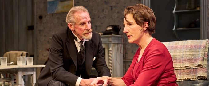 Review: THE DEEP BLUE SEA, Theatre Royal Haymarket