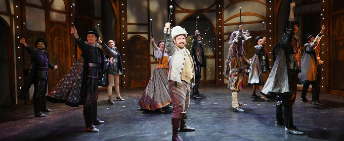 Review: SOMETHING ROTTEN! at English Theatre, Frankfurt