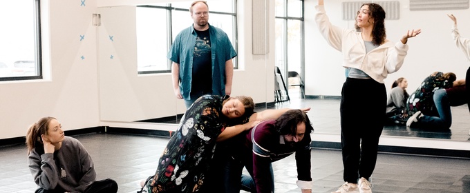 Sentinel Theatre Produces Subtle, Complex CIRCLE MIRROR TRANSFORMATION