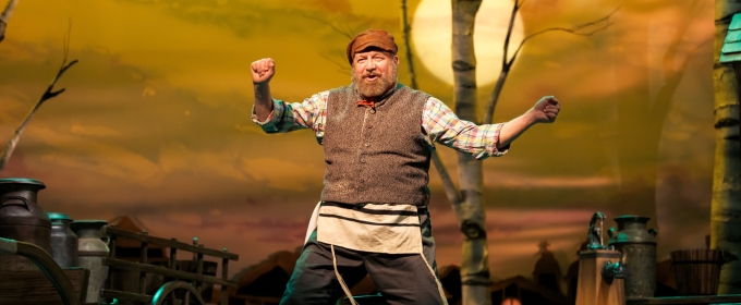 Review: FIDDLER ON THE ROOF at The Phoenix Theatre Company