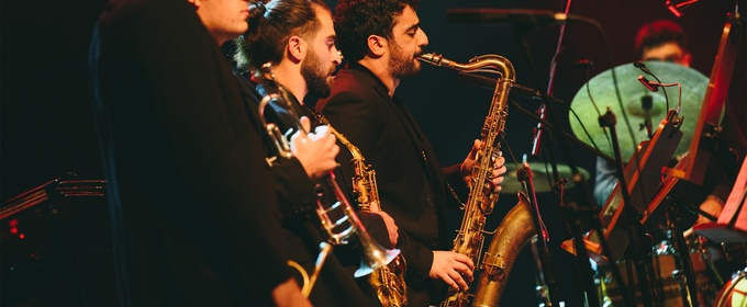 HAVE YOURSELF A VERY BIG BAND CHRISTMAS Comes to the Rialto Theatre