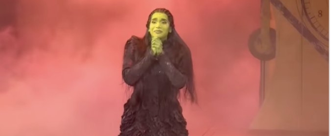 Video: Watch Lencia Kebede Make Broadway History With WICKED Debut