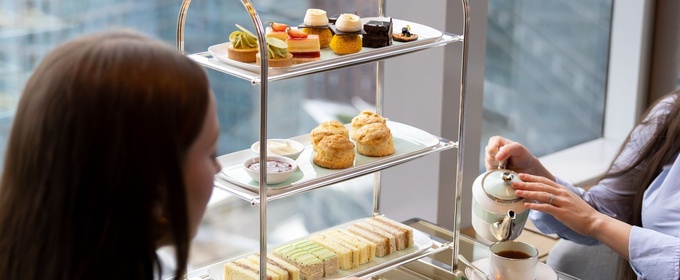 MO LOUNGE in Midtown for Afternoon Tea Service