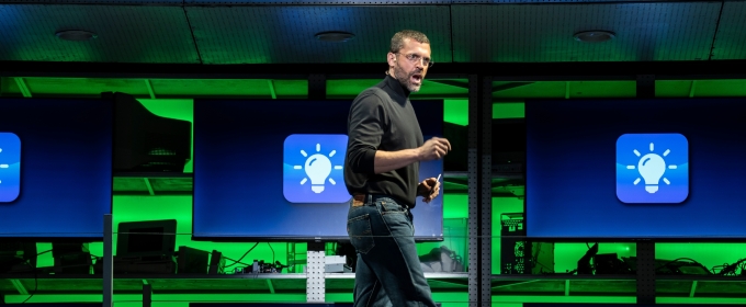 Review: THE (R)EVOLUTION OF STEVE JOBS at Kennedy Center